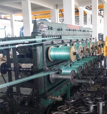 35 Ton 70 Mpa Hydraulische Persmachine om Speelplaatstoebehoren Samen te persen 12