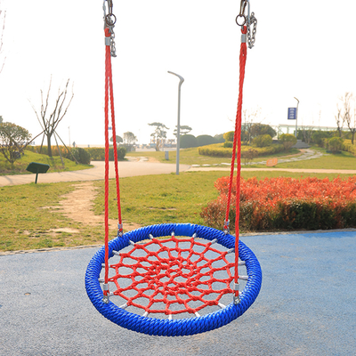 Gepersonaliseerde kleurrijke rood/blauwe vogelnest swing commercieel schommelnet voor kinderen speeltuin